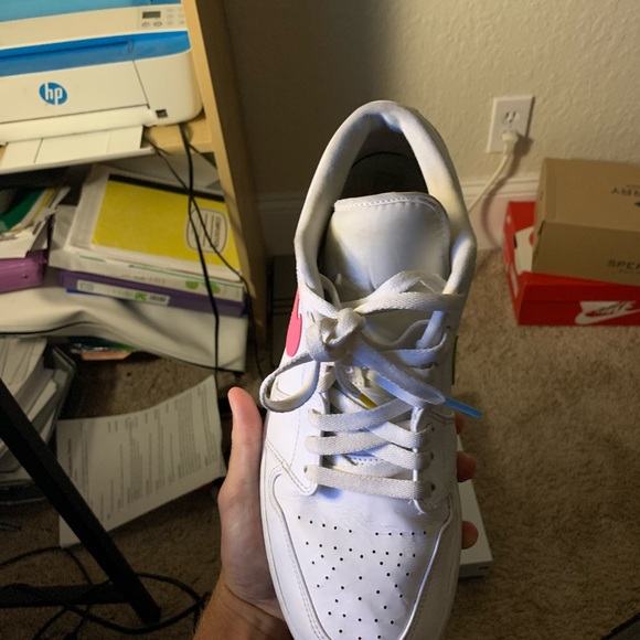 Jordan 1 low Multi Color swoosh - Picture 4 of 9